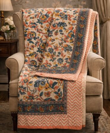 QUILTED REVERSIBLE QUEEN SIZE BEDSPREAD